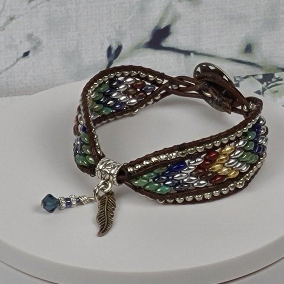 Feather Charm Bracelet - Picture 1 of 6